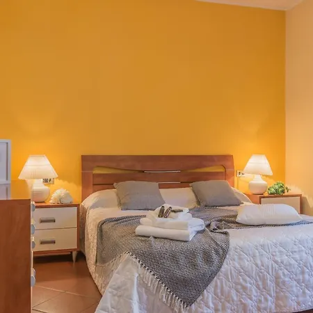 Apartment Honey House *